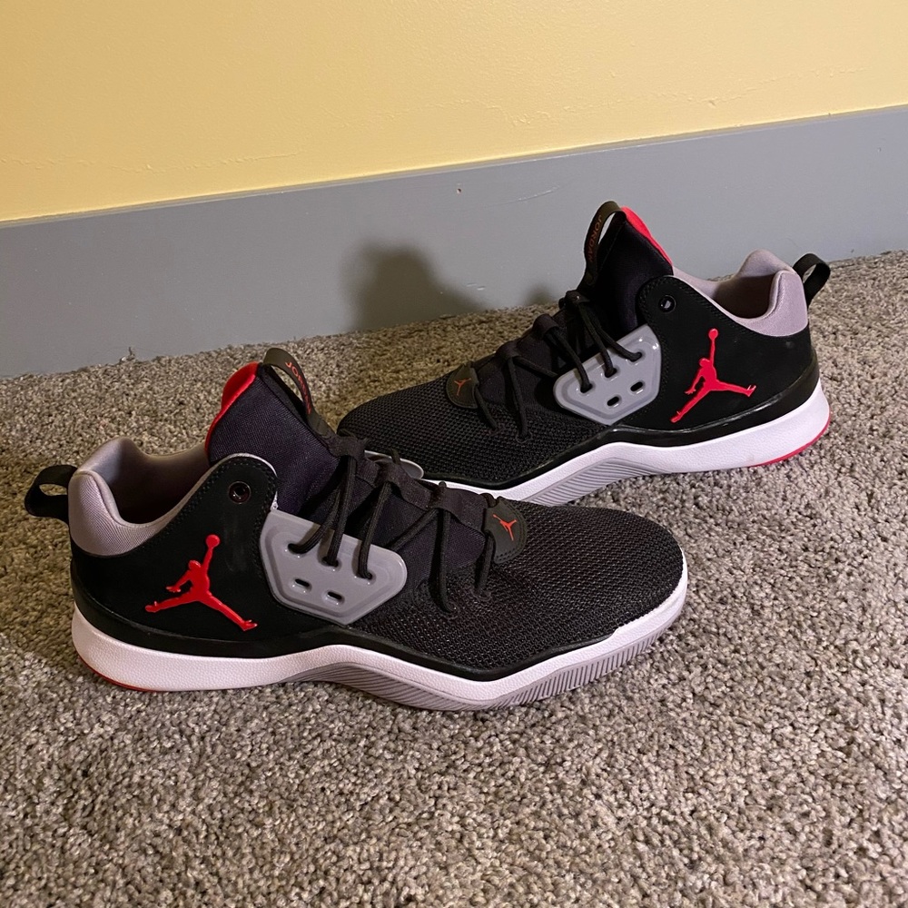 Team Jordan Tennis Shoes